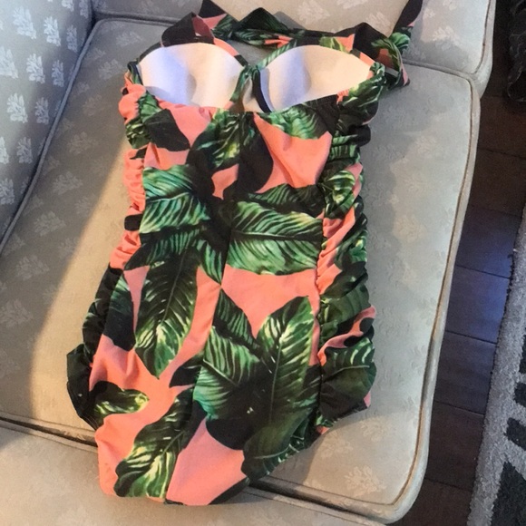 Albion palm print one piece swim suit small - Picture 5 of 8